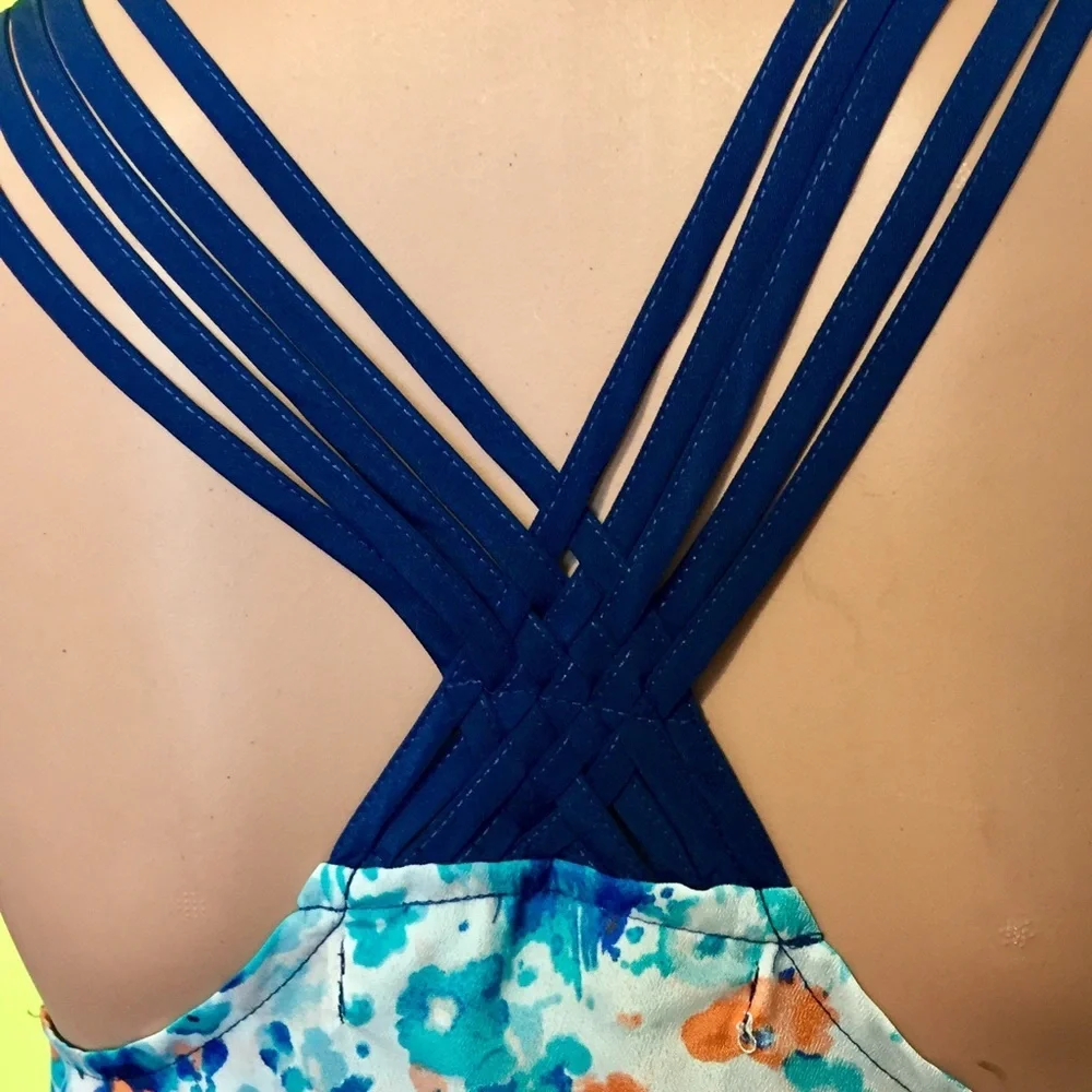 LC Lauren Conrad Floral Crossed Back Tank Cami
